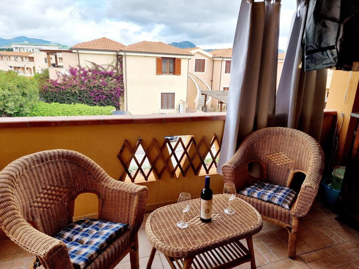 Apartamento La Casa Di Arly Olbia Exterior foto