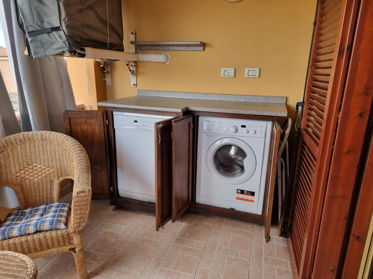 Apartamento La Casa Di Arly Olbia Exterior foto