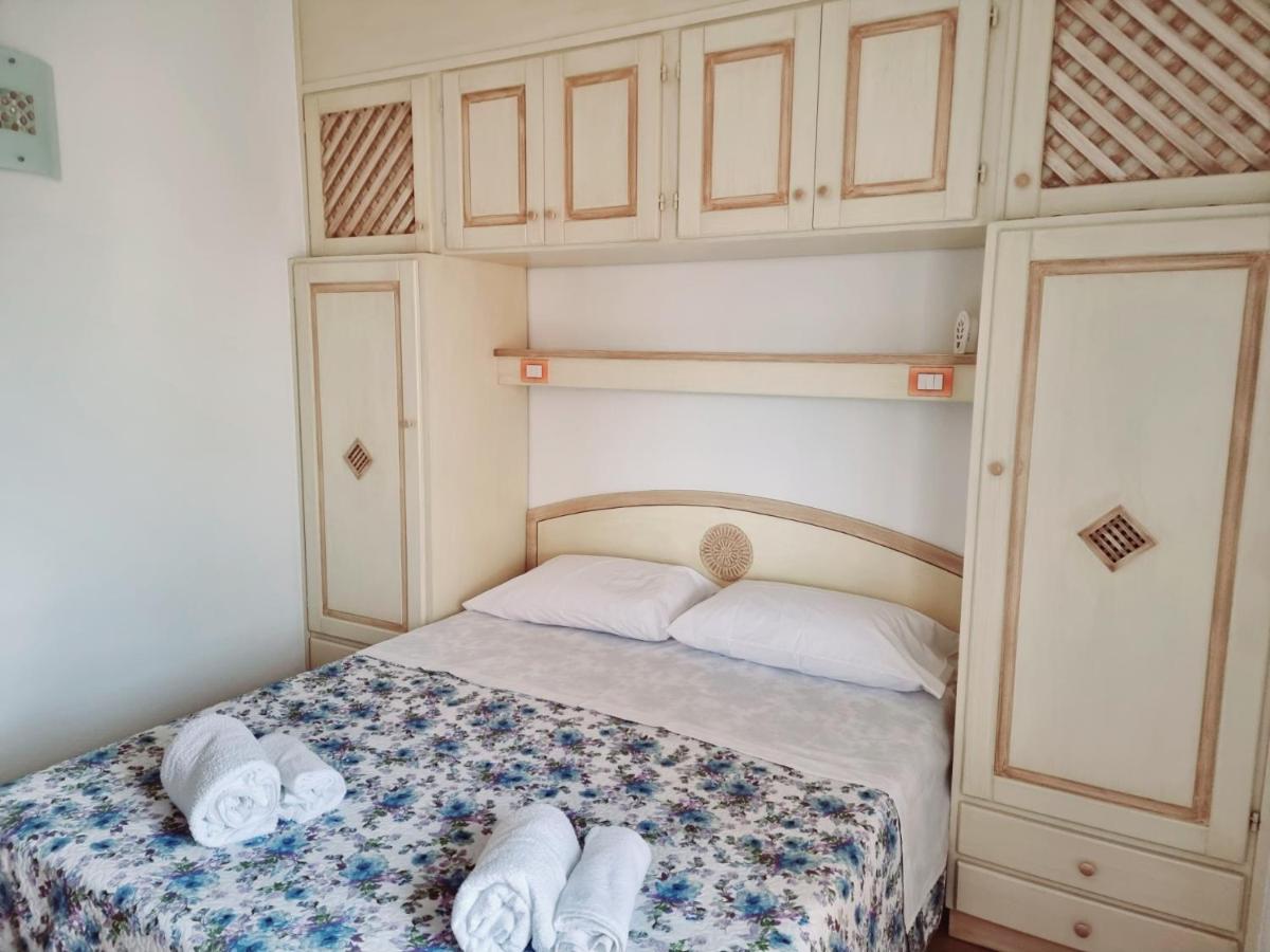 Apartamento La Casa Di Arly Olbia Exterior foto