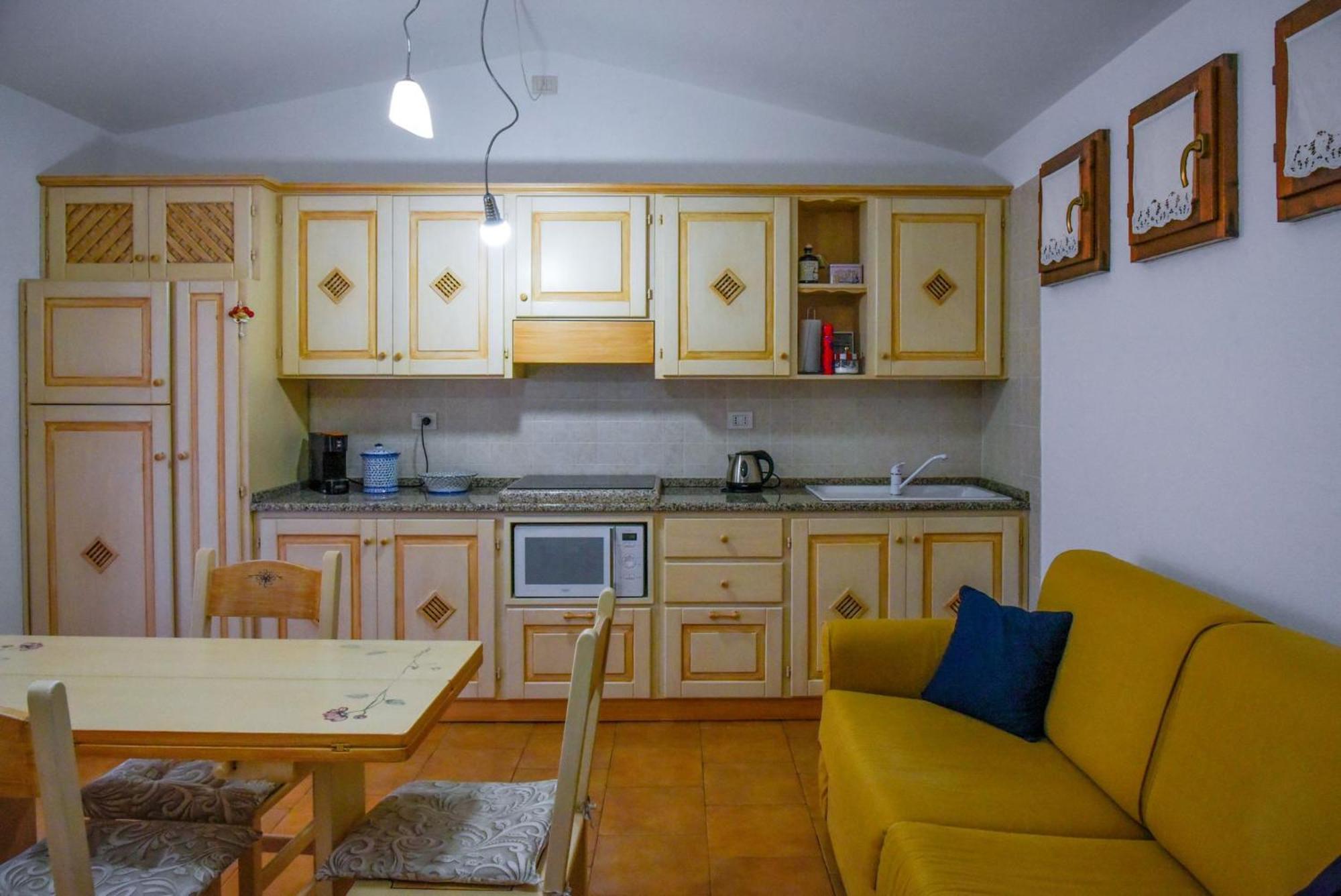 Apartamento La Casa Di Arly Olbia Exterior foto